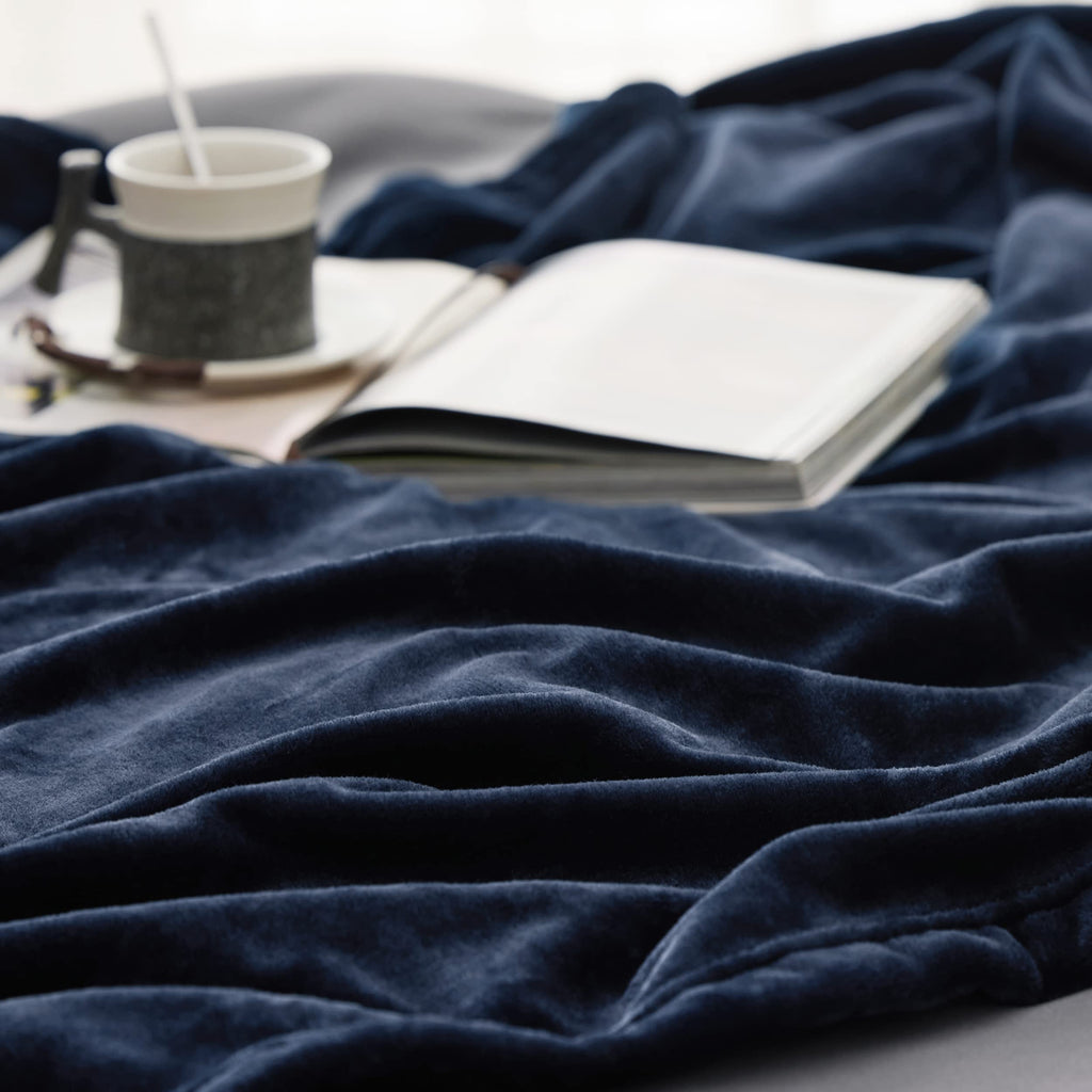 Navy Fleece Bed Blankets Queen Size- Soft Warm Fathers Day Blanket for Dad Lightweight Cozy Anti-Static Microfiber, Room Home Decor Gifts for Husband and Men, 90x90 inches